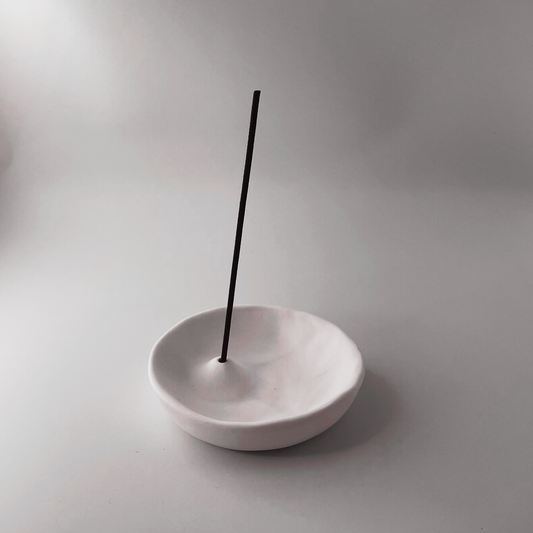 WHITE CERAMIC INCENSE HOLDER (Wholesale)